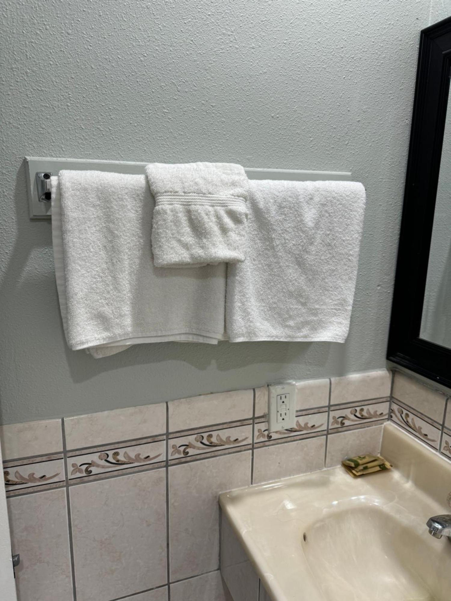 La Cienega Inn Motel Los Angeles Ngoại thất bức ảnh